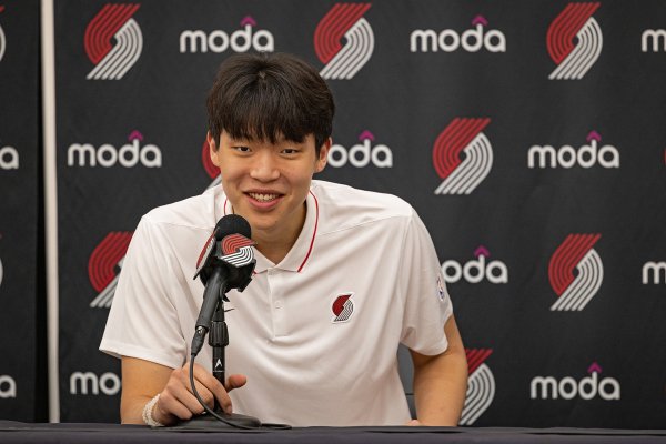 😂杨瀚森:传送球 是好事 但背传不能太多 会被指导教练员骂