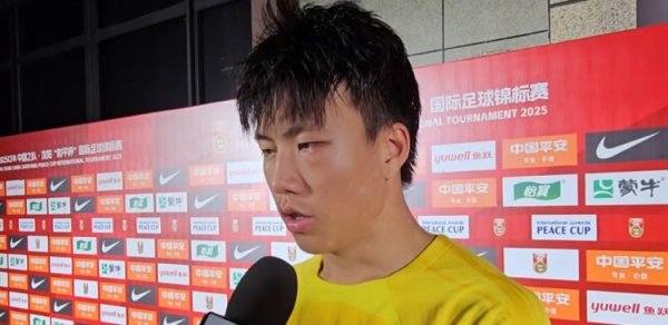 谢晋：得分  离不开队友的精妙传送球   中场球员时指导教练员告诉我们不要气馁