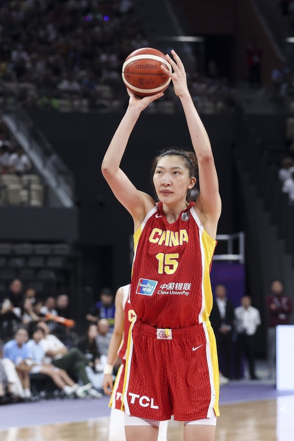 媒体人：希望韩旭能够再去WNBA历练一番 继续找寻最佳竞技状态