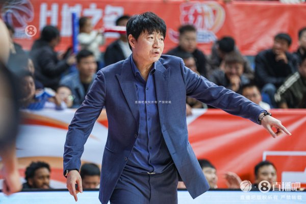 媒体人：克里斯已确定将留在山东队 预计本月能定上调一线队名单