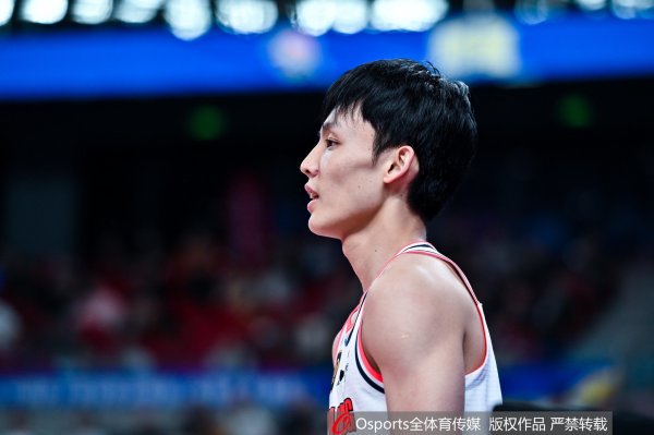 徐杰落选亚洲杯大名单！媒体人：坚守  与等待 也是为国效力一部分