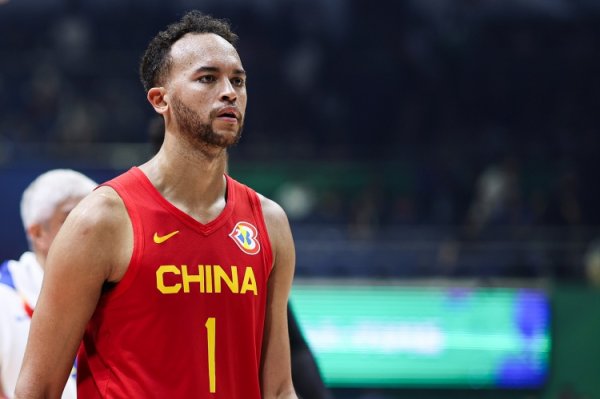 李凯尔晒亚洲杯中国男篮海报：赢下获胜  吧 兄弟们！💥