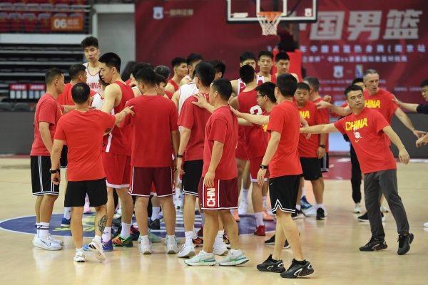 媒体人:中国男篮只要正常发挥 大概率战胜新西兰 挺进亚洲杯总决赛