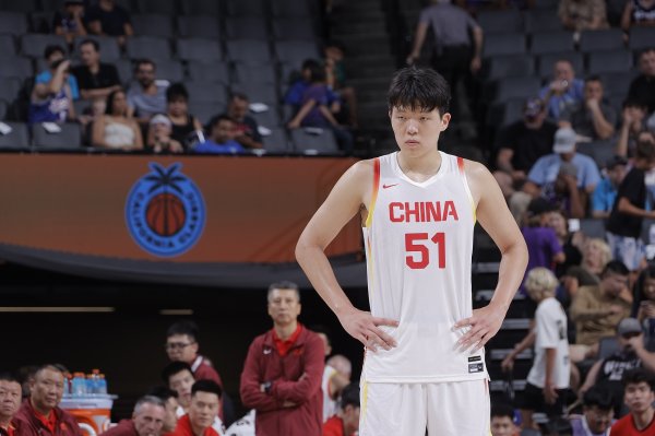 媒体人：当杨瀚森、曾凡博、赵维伦等队员回归男篮 这画面多美好