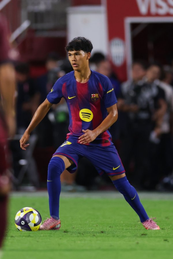 每体：巴萨U19将在国际青年杯对阵弗拉门戈U20，后者曾5-1胜药厂