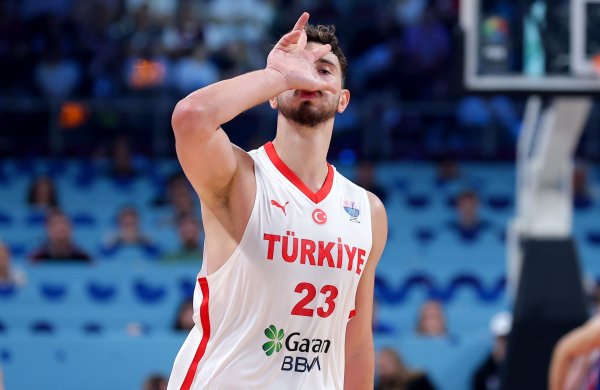 火记发问：申京能拿欧锦赛最有价值球员 NBA中还有多少球员比他更强？