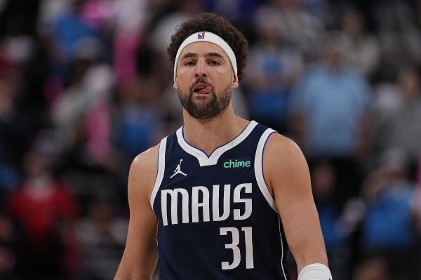 基德：克莱仍能保持角逐  力 但不会要求他每天都主防三球这种球员