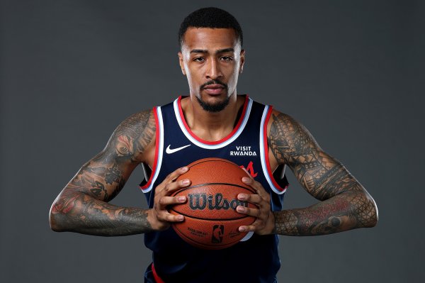 科林斯：揭幕战重返犹他希望得到友好接待 对爵士怀有感激之情