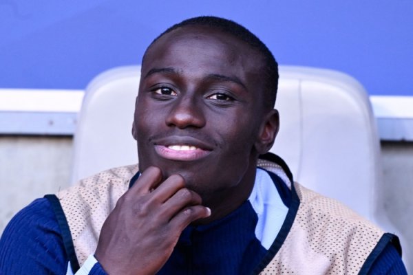 周薪20万+已伤缺6个月！记者：皇马不排除与30岁门迪提前解约