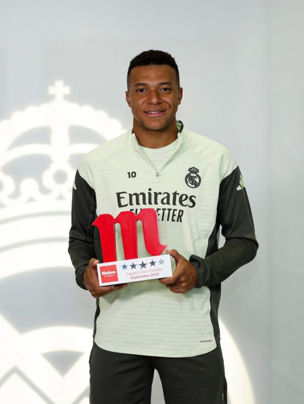 毫无悬念！官方：姆巴佩被票选为皇马9月最佳球员，5场7球1助功