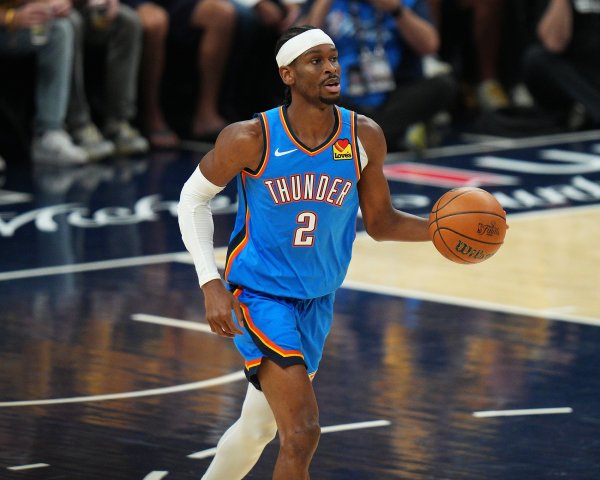 关键时刻发威！亚历山大揭幕战第四节&延长赛  合砍24分 本世纪最高