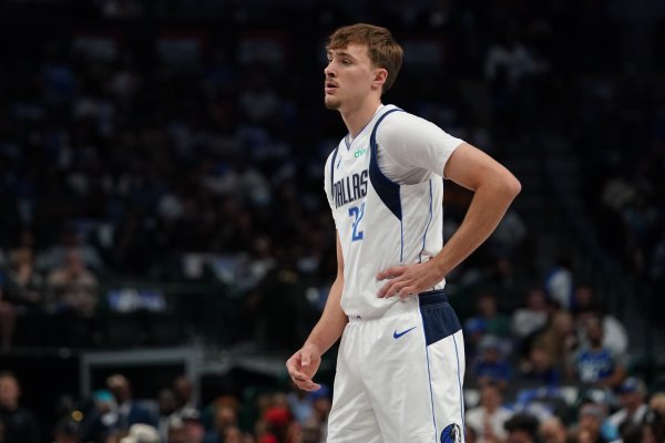 媒体人：现在弗拉格打控卫很难成功 基德老老实实用拉塞尔吧